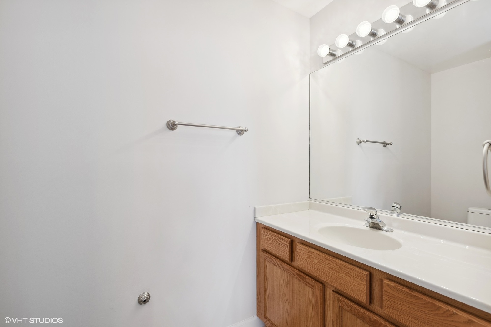 1529 S State Street Unit: 5H