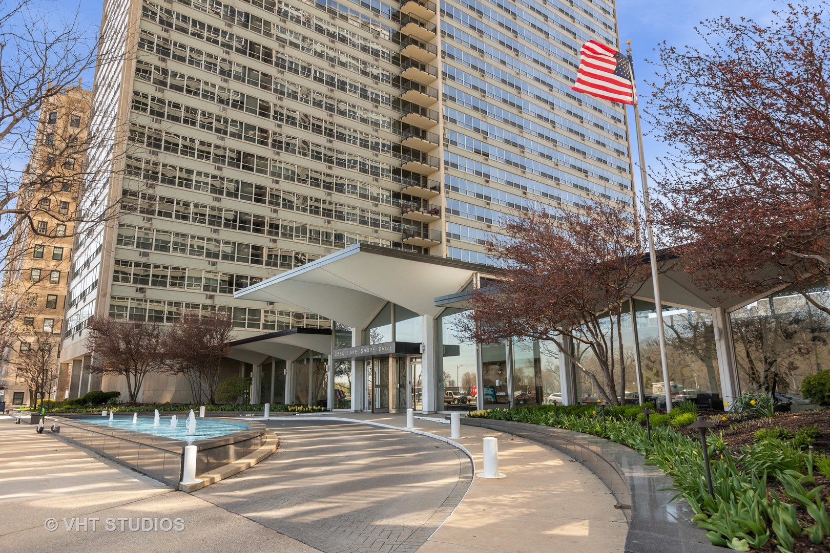 3550 N Lake Shore Drive Unit: 1826