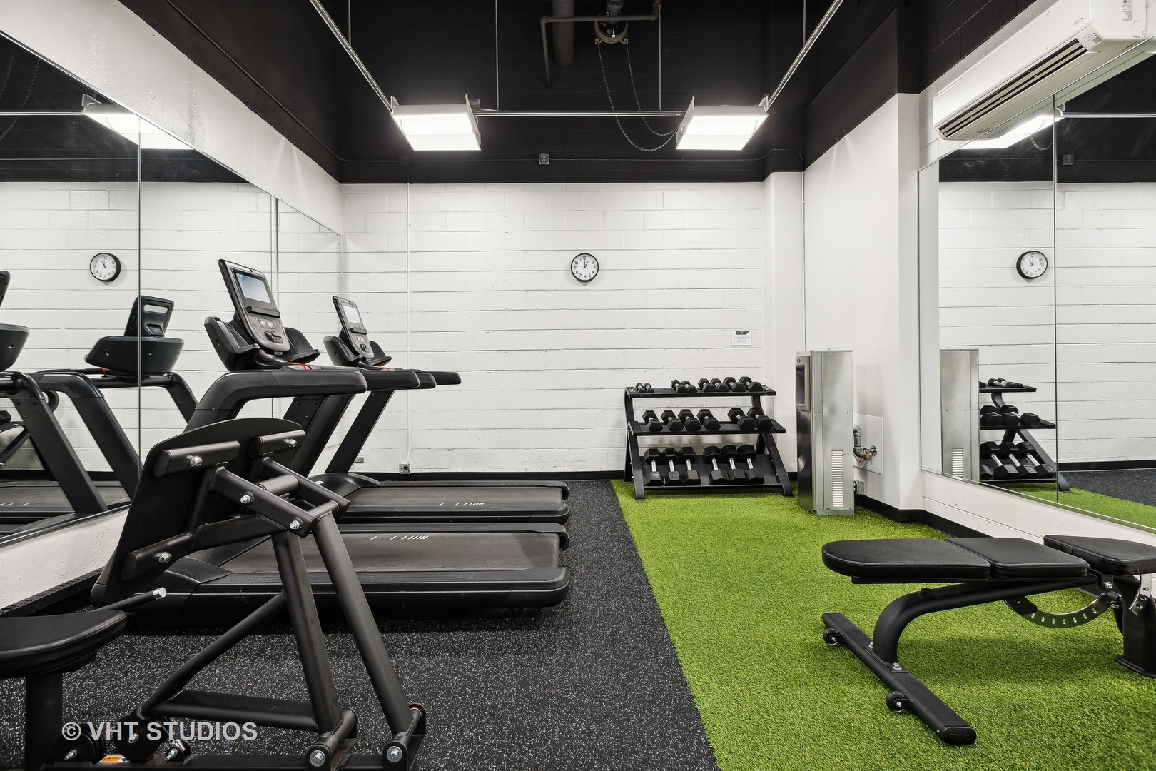 3550 N Lake Shore Drive Unit: 1826