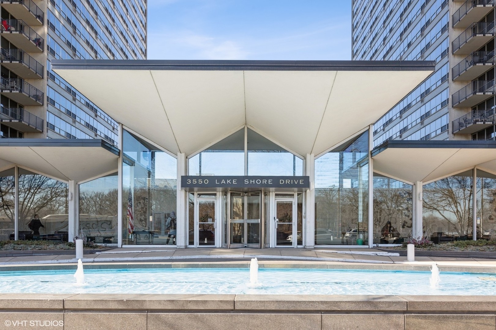 3550 N Lake Shore Drive Unit: 1826