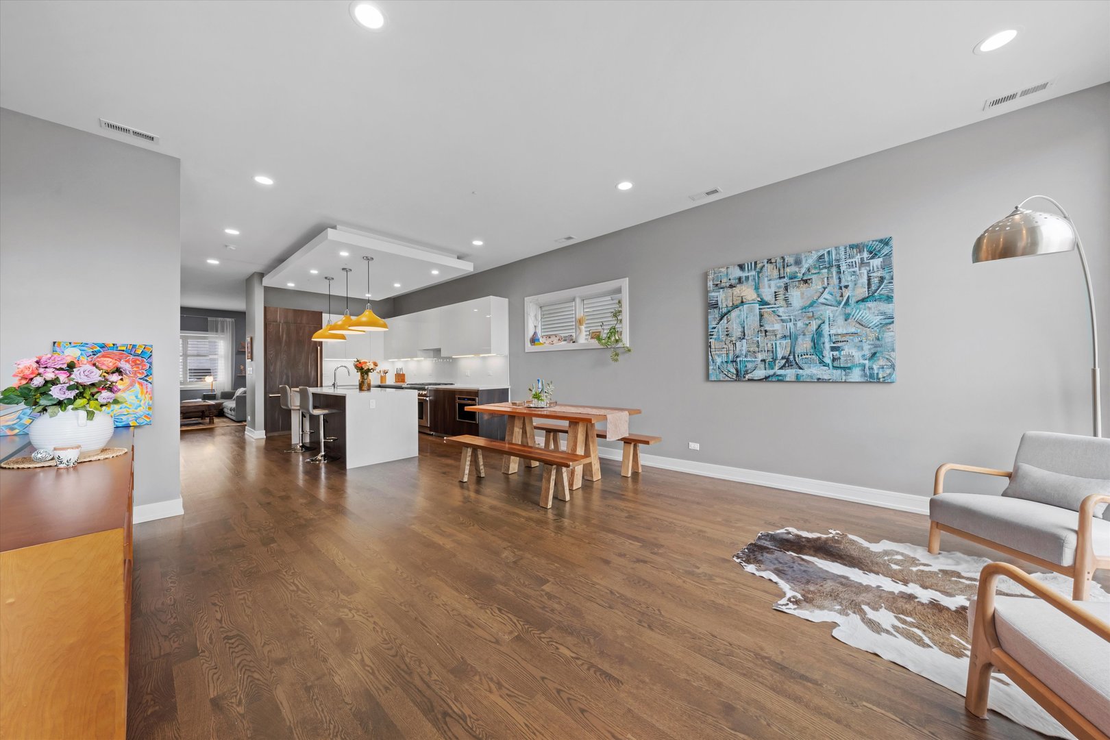 1005 N Wood Street Unit: 2