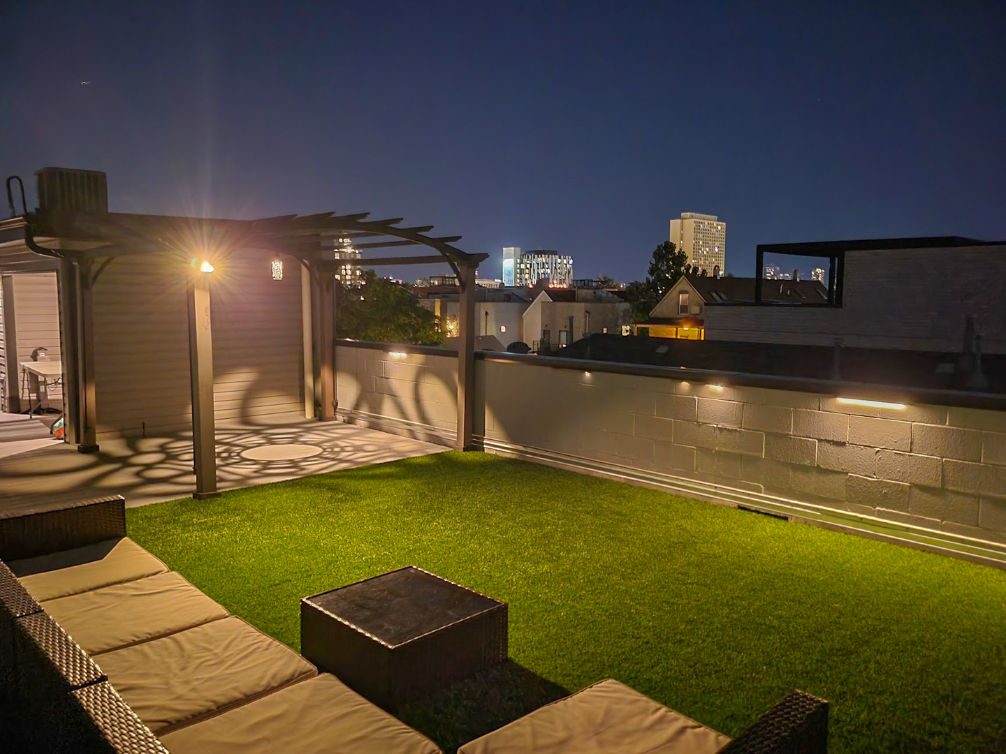 1005 N Wood Street Unit: 2