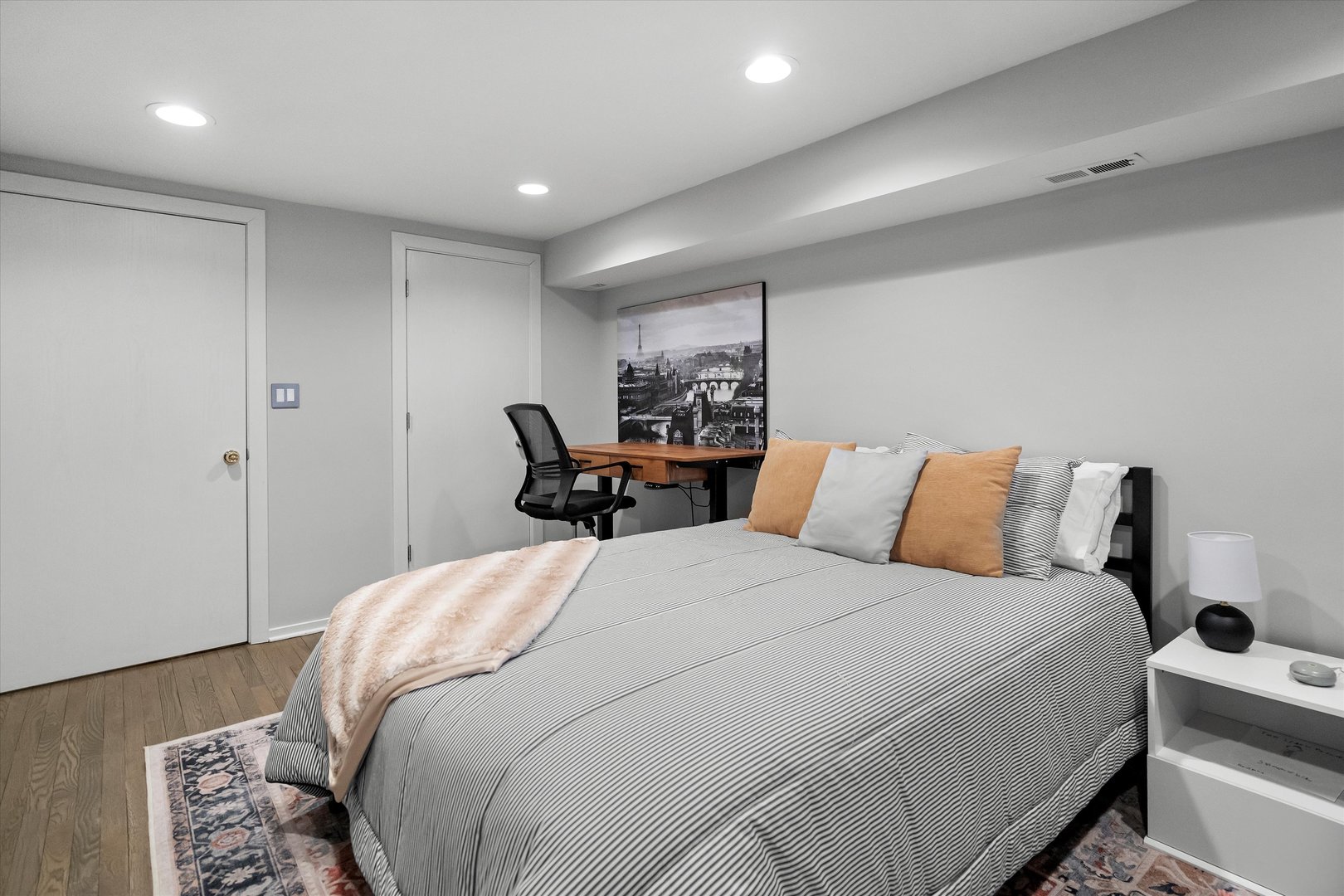 2051 N Bissell Street