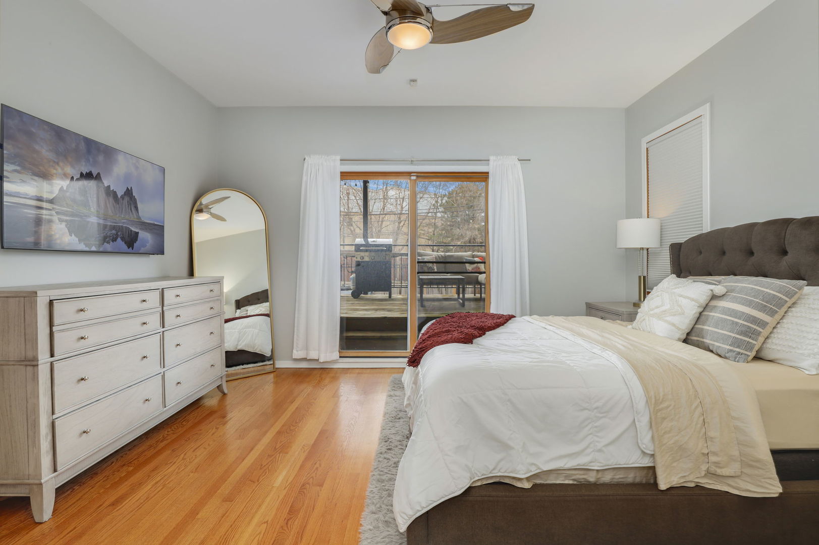 2746 N Wolcott Avenue Unit: 1N