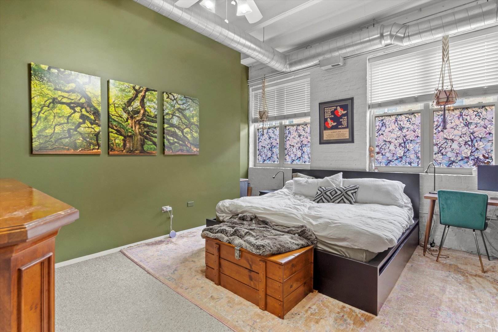 5313 N Ravenswood Avenue Unit: 103