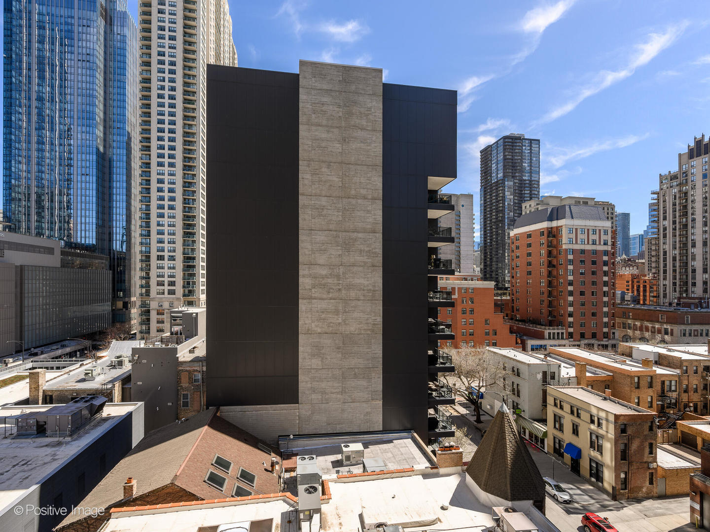 70 W HURON Street Unit: 906