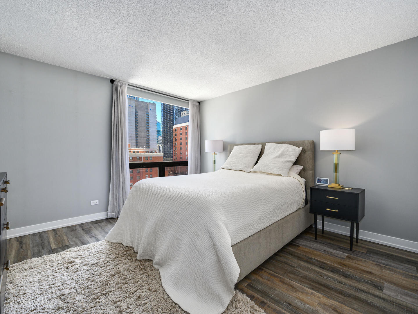 70 W HURON Street Unit: 906