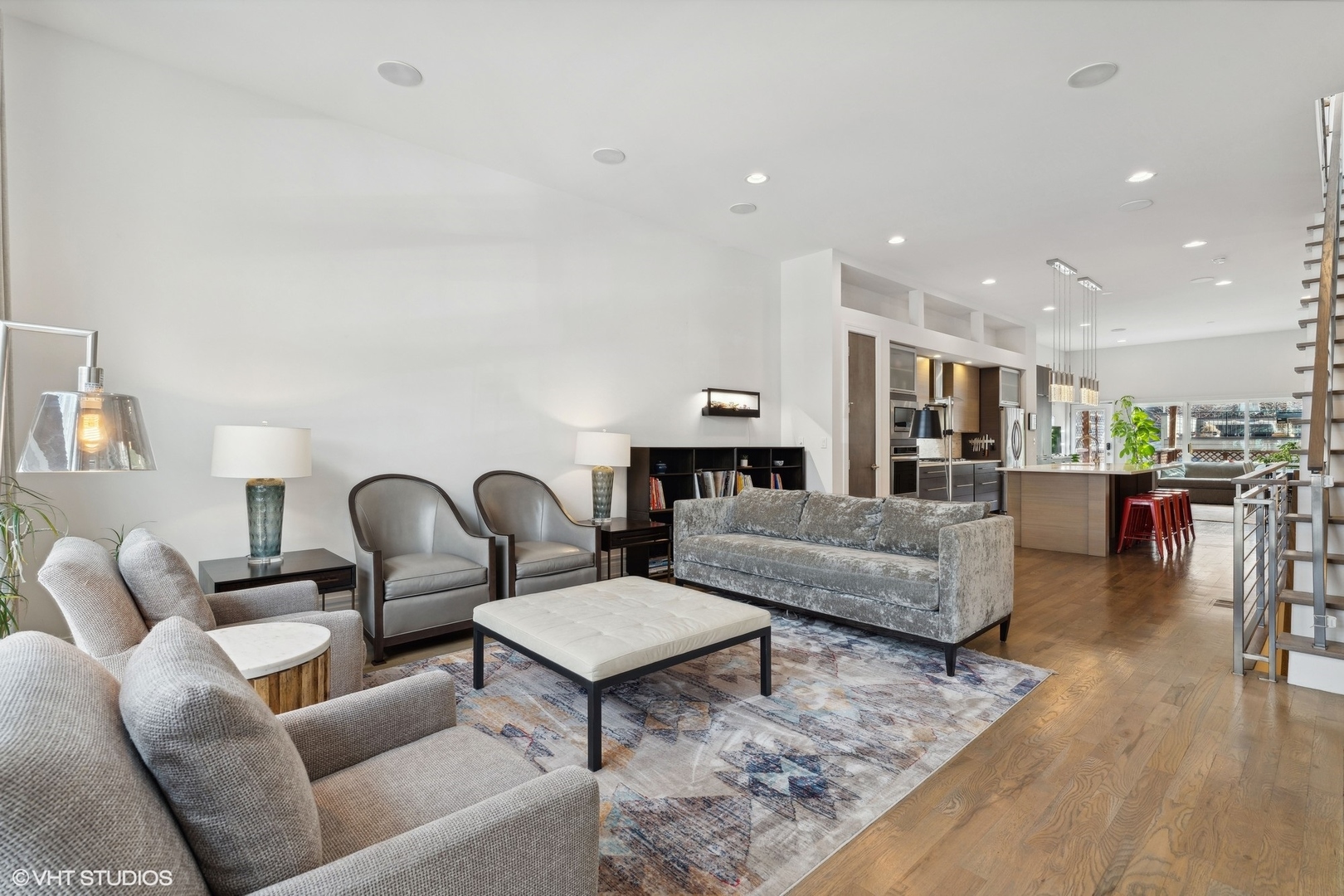 2857 W Belden Avenue