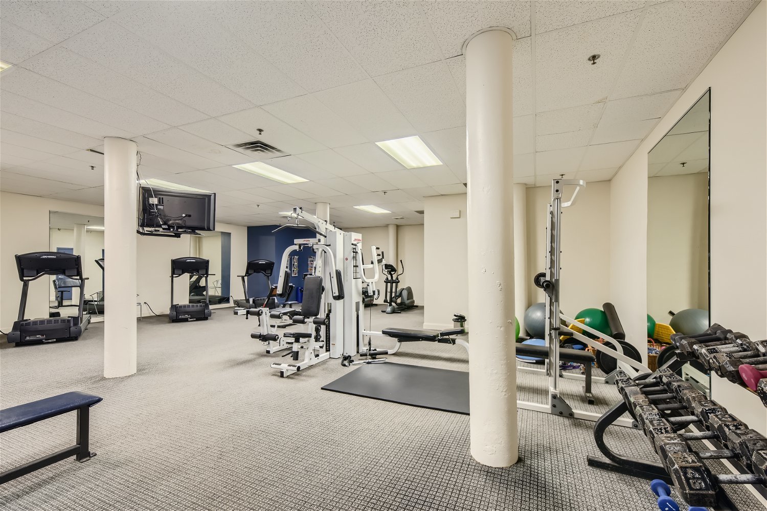 1133 S Wabash Avenue Unit: 207