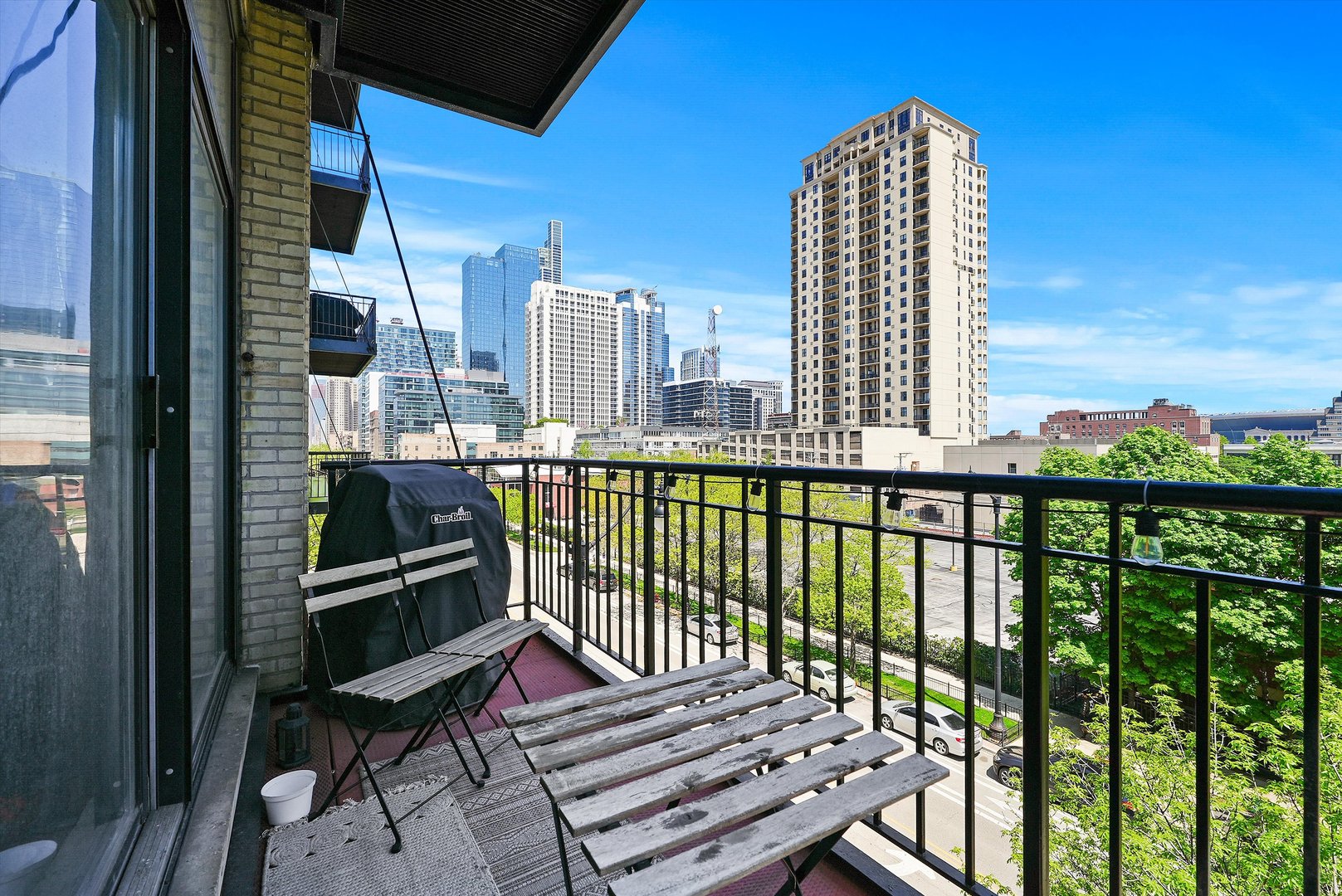 1516 S Wabash Avenue Unit: 401