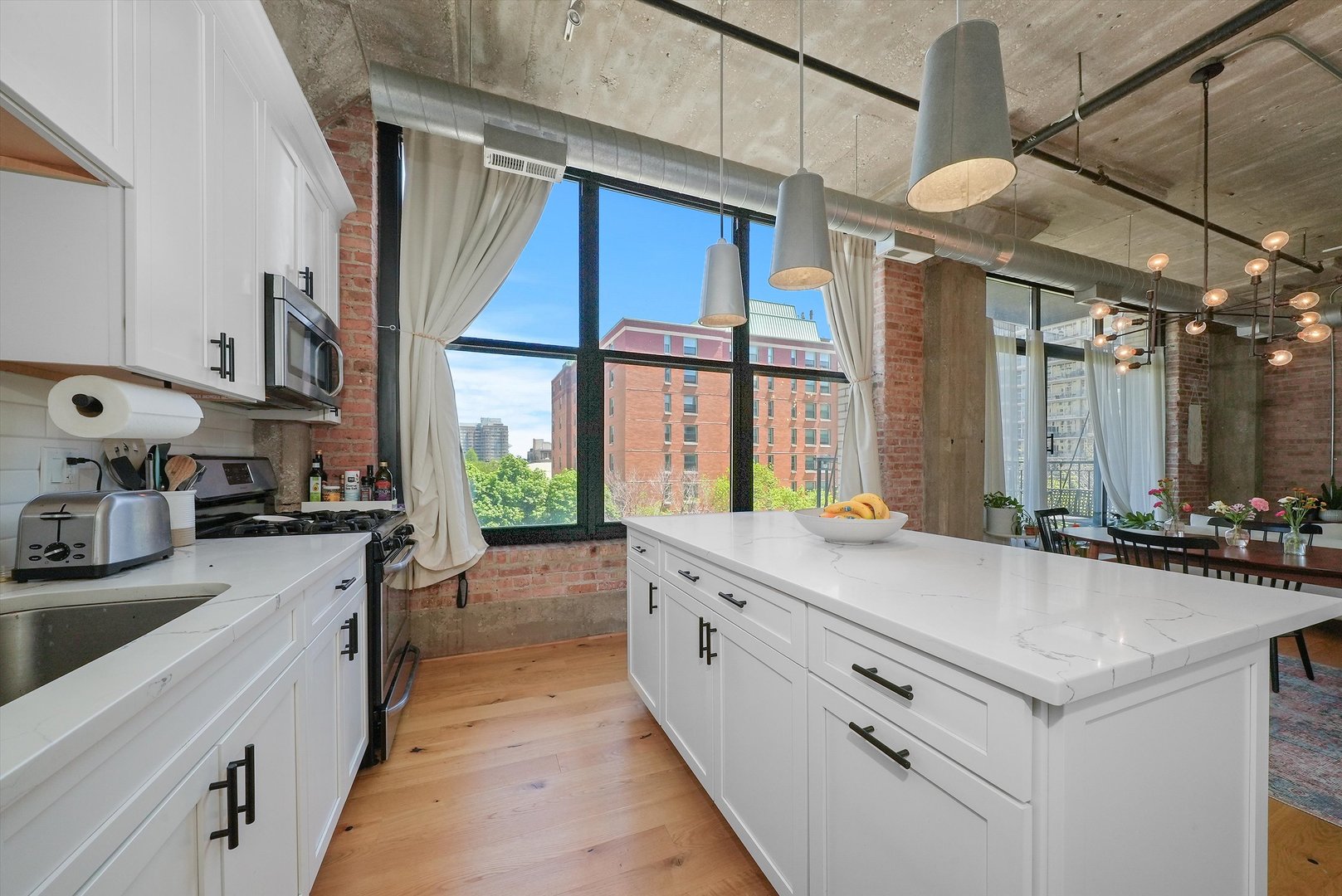 1516 S Wabash Avenue Unit: 401