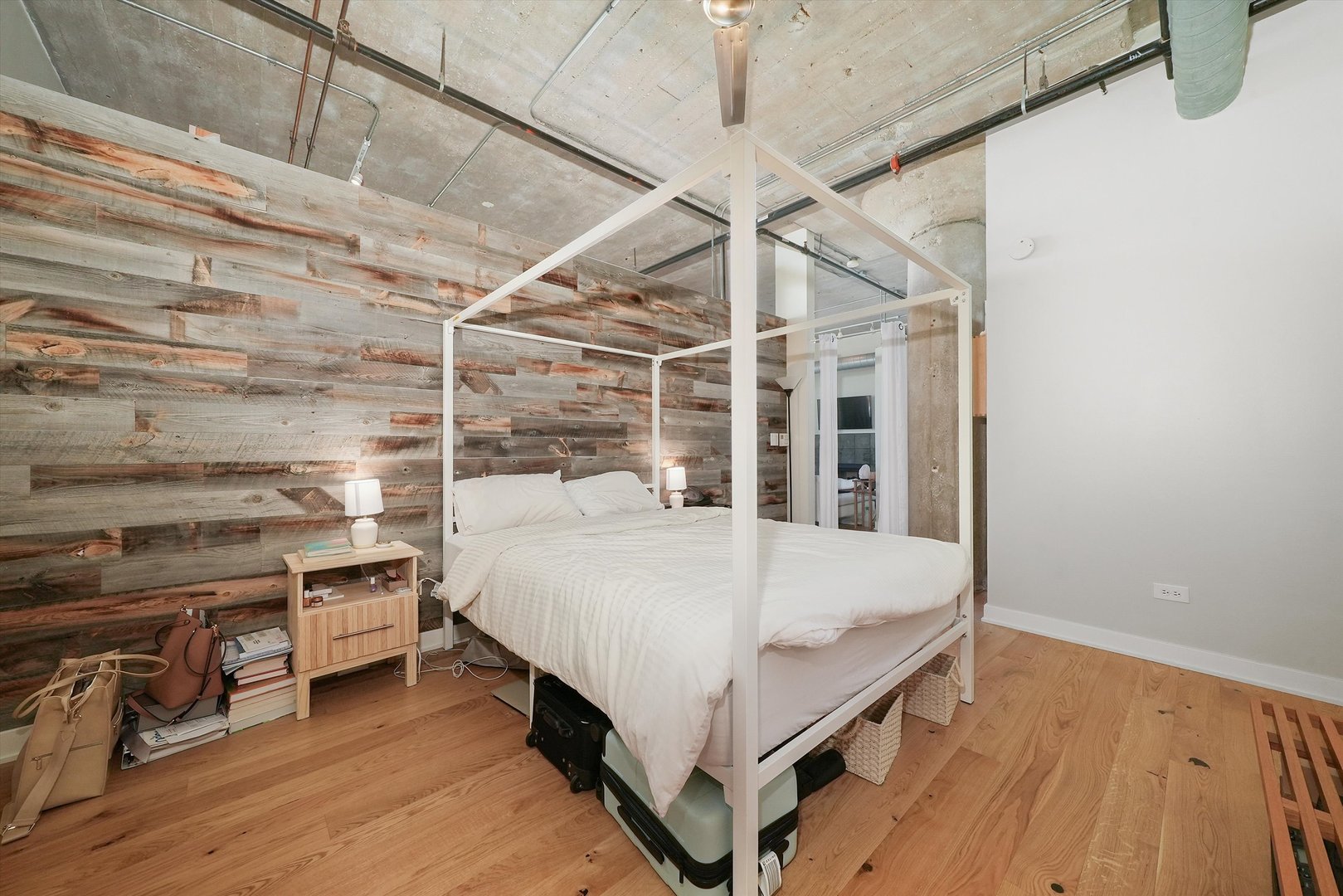 1516 S Wabash Avenue Unit: 401