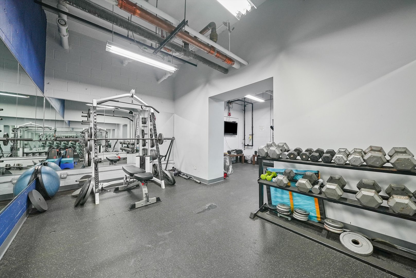 1516 S Wabash Avenue Unit: 401