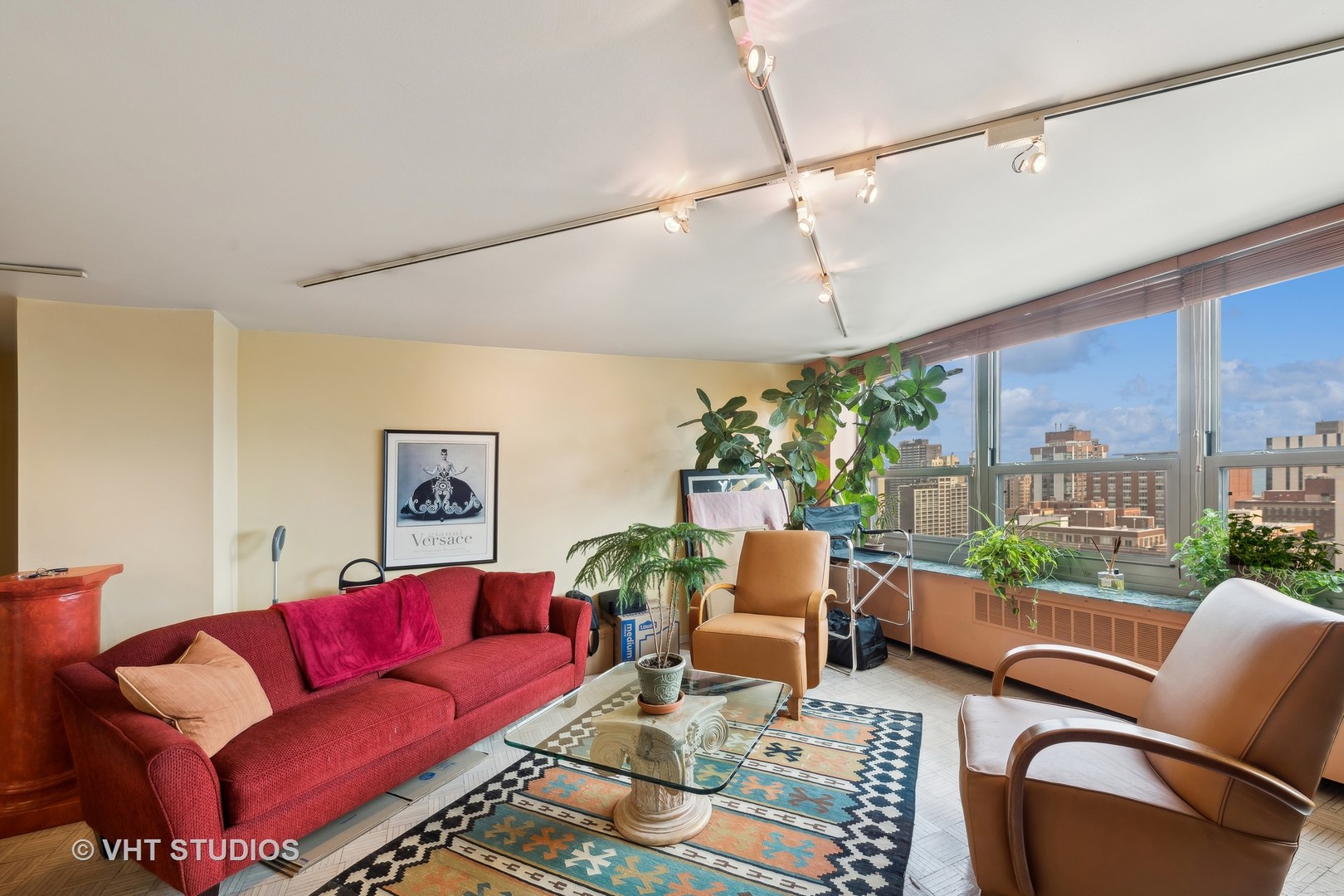 1255 N Sandburg Terrace Unit: 2704E