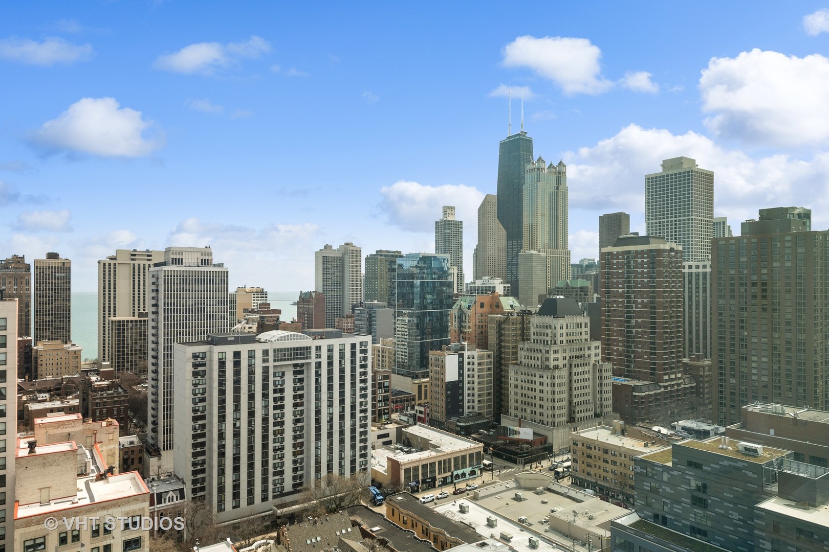 1255 N Sandburg Terrace Unit: 2704E