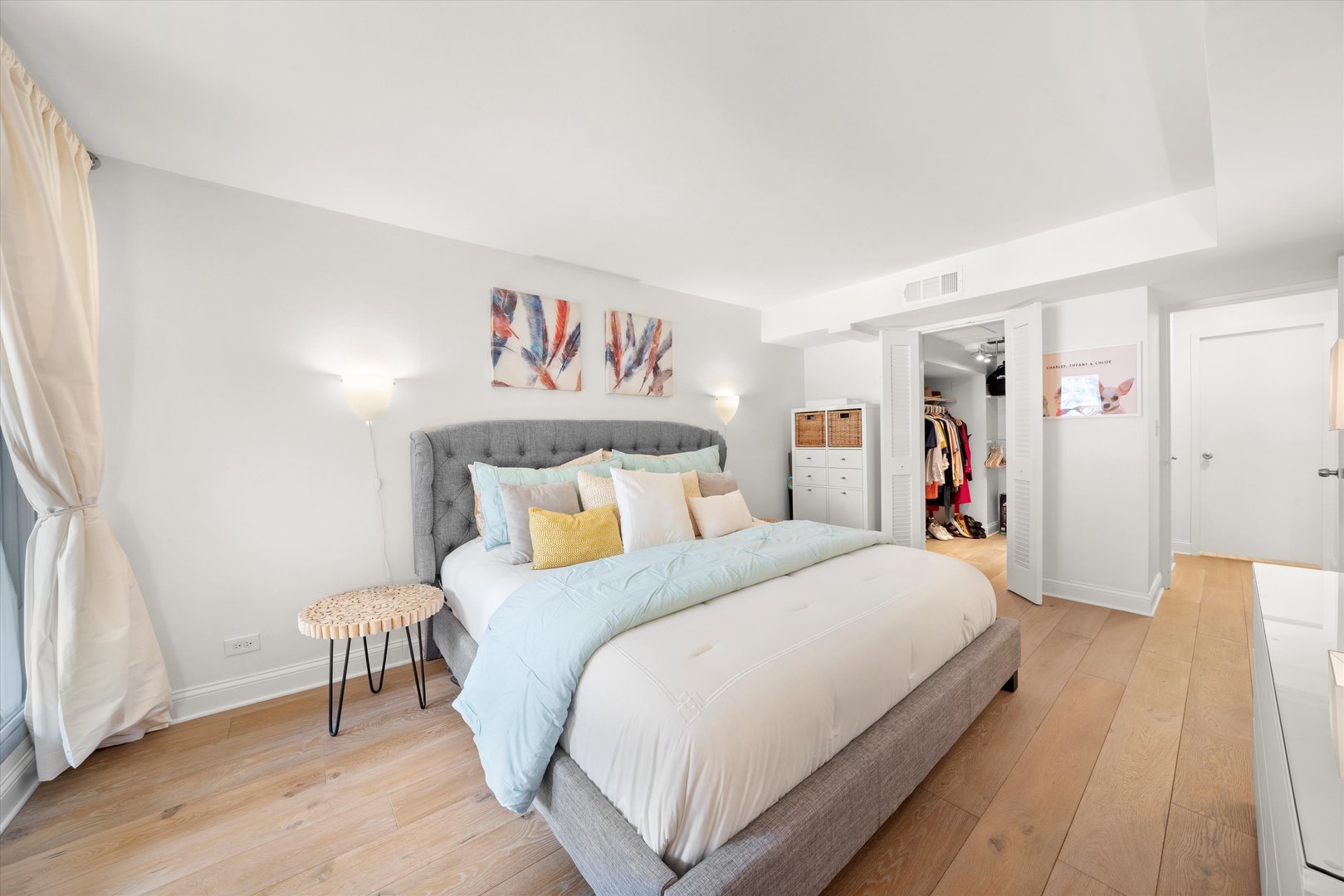 201 E Chestnut Street Unit: 10F