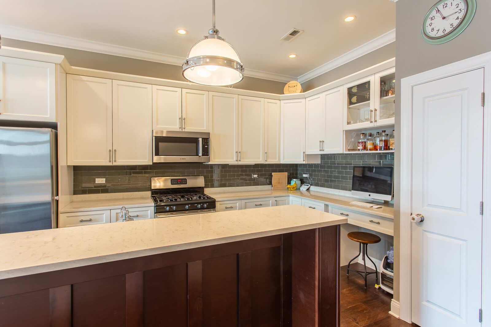 1845 S State Street Unit: 4