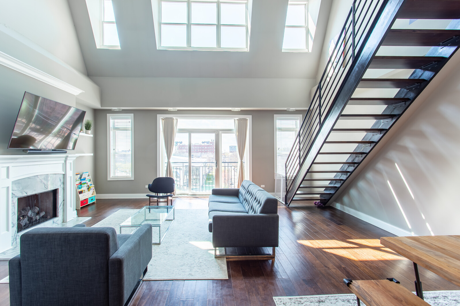 1845 S State Street Unit: 4