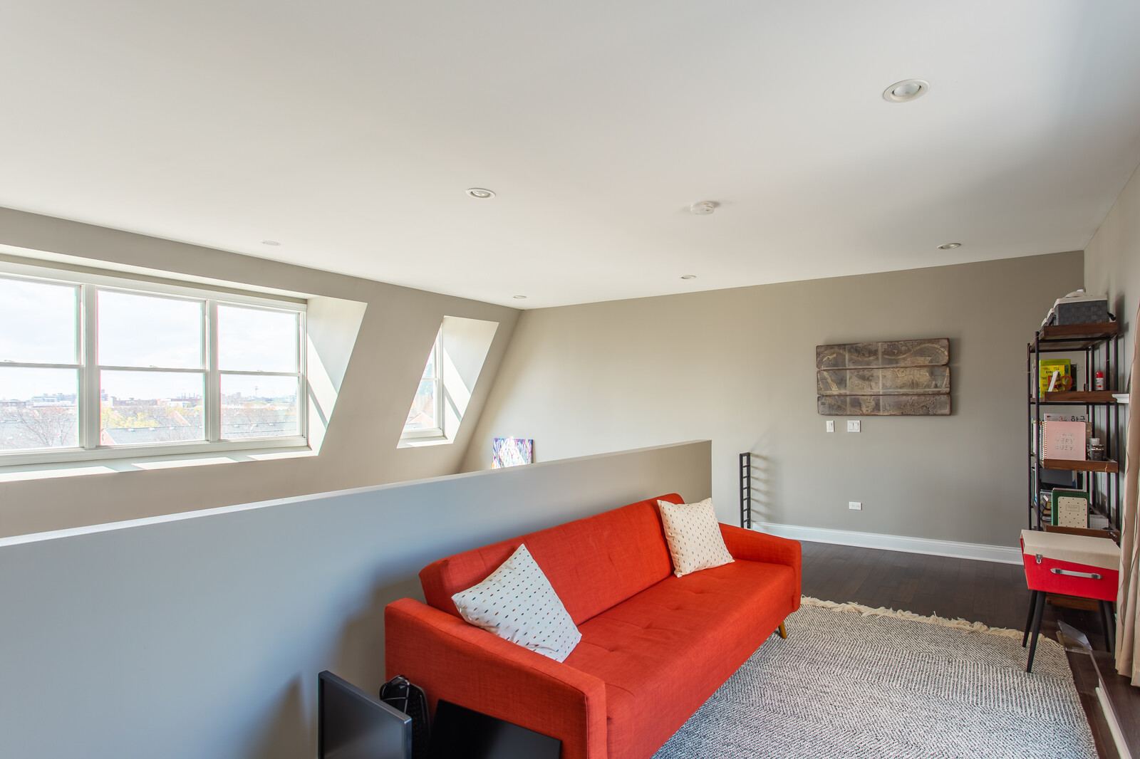 1845 S State Street Unit: 4