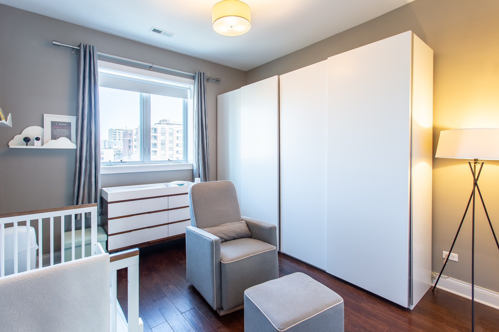 1845 S State Street Unit: 4