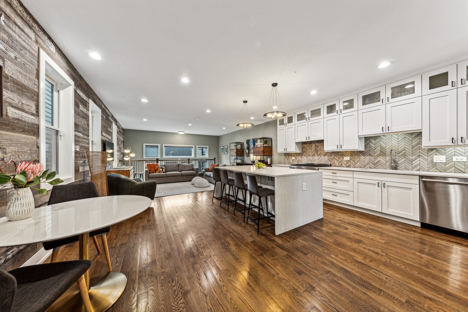 1732 N Humboldt Boulevard