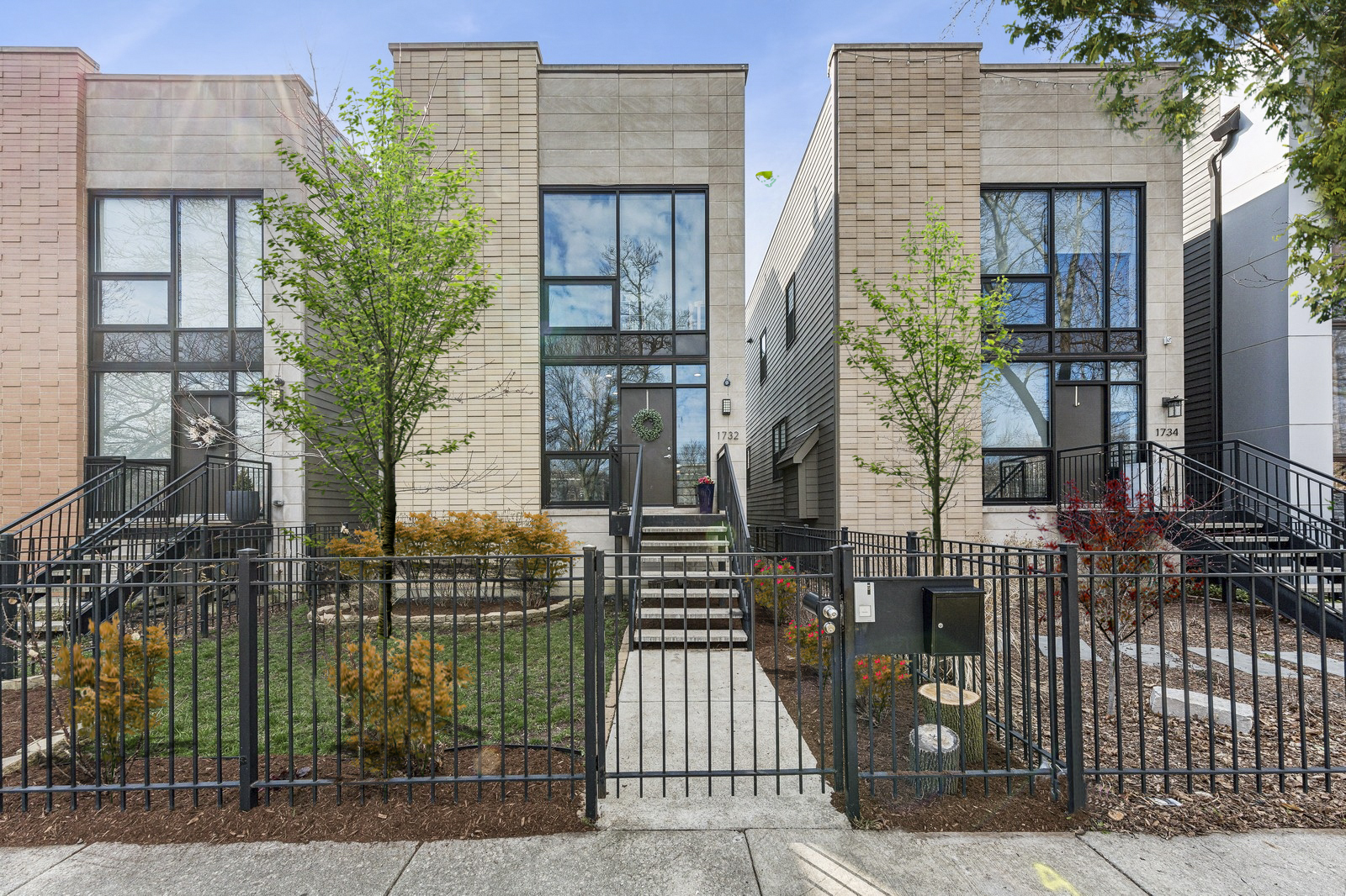 1732 N Humboldt Boulevard