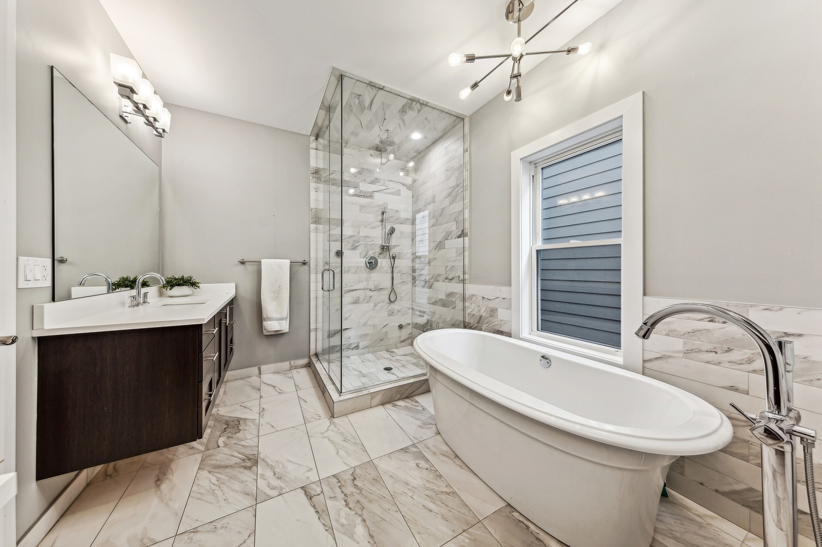 1732 N Humboldt Boulevard