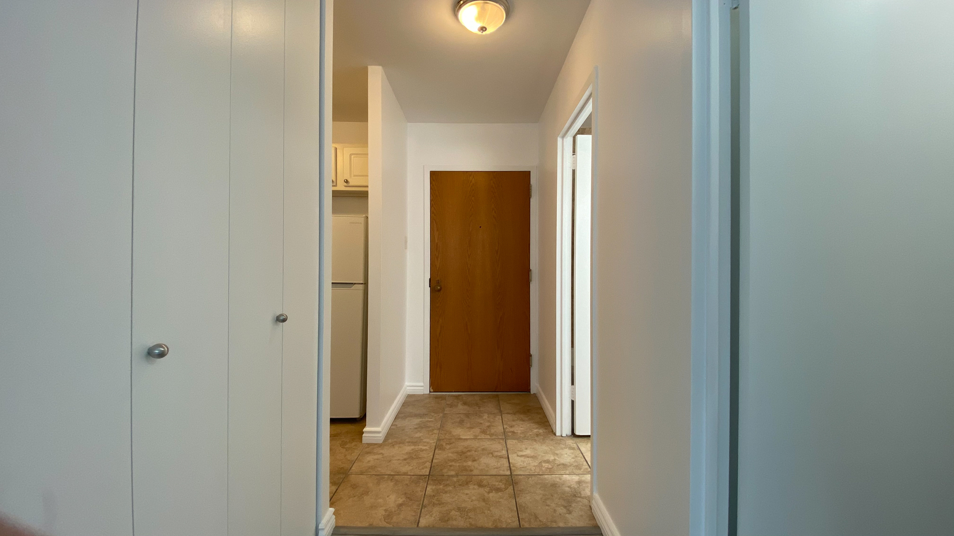 211 E OHIO Street Unit: 1223