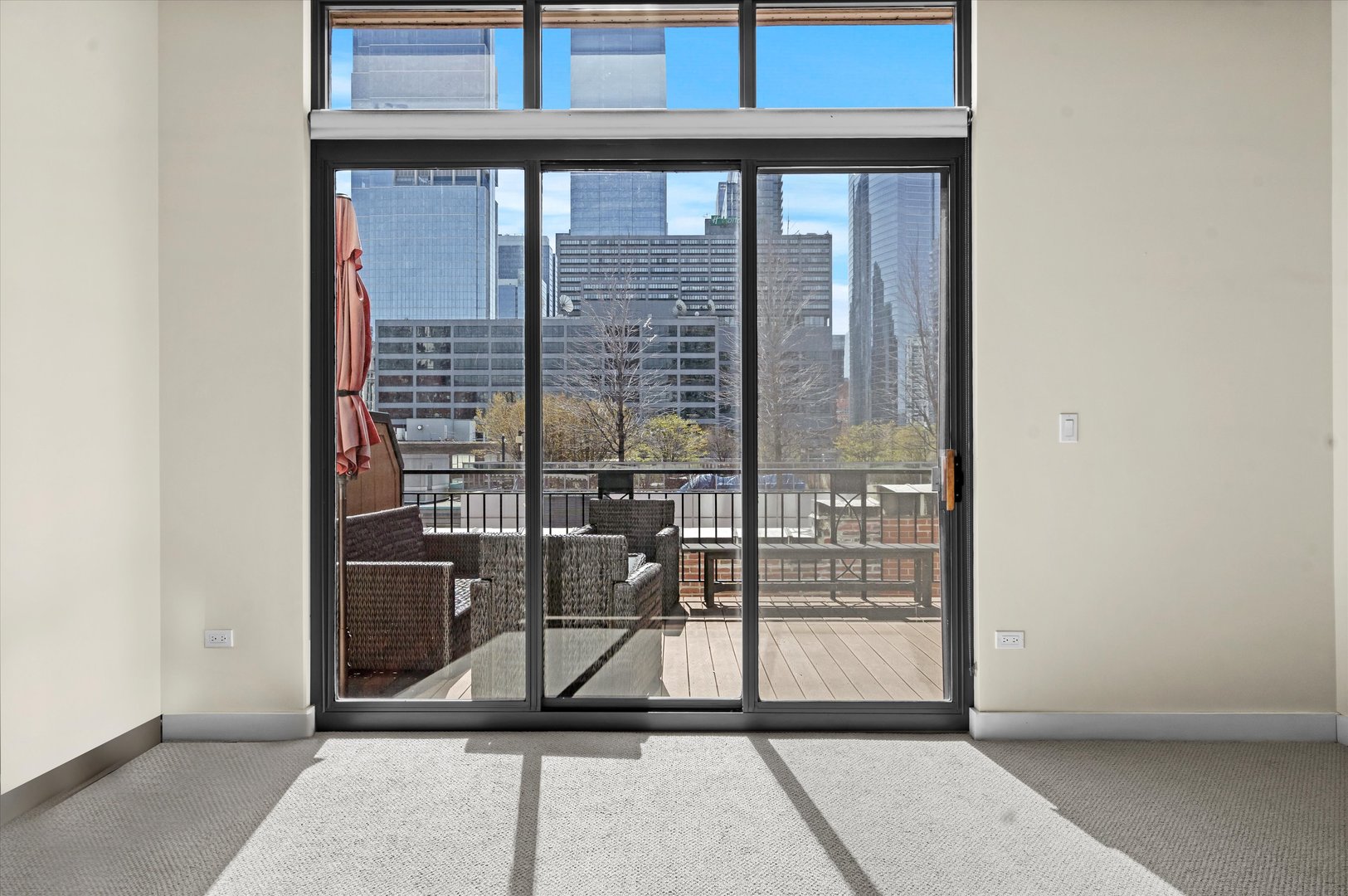 360 W Illinois Street Unit: 619