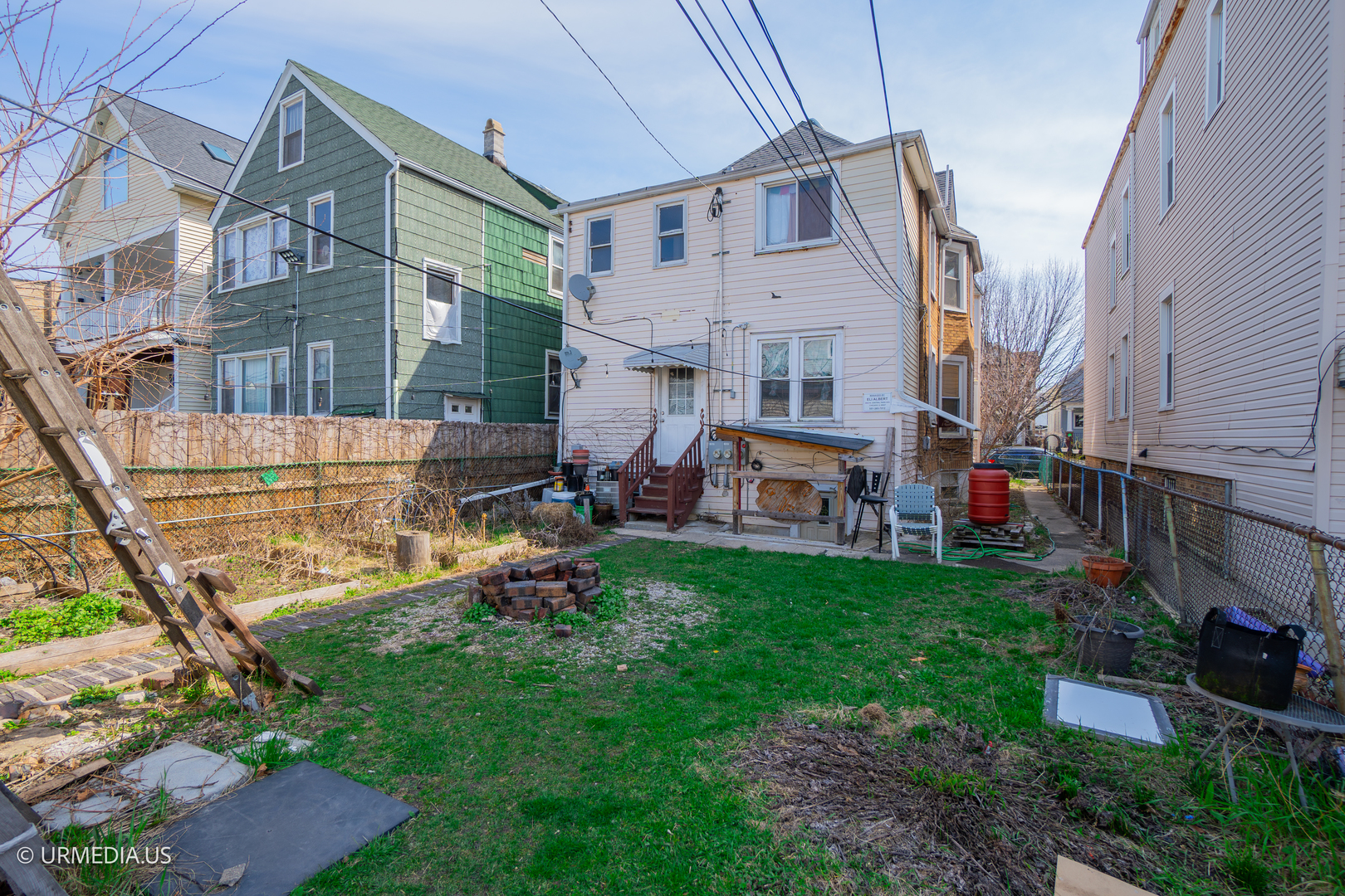 2622 N Central Park Avenue