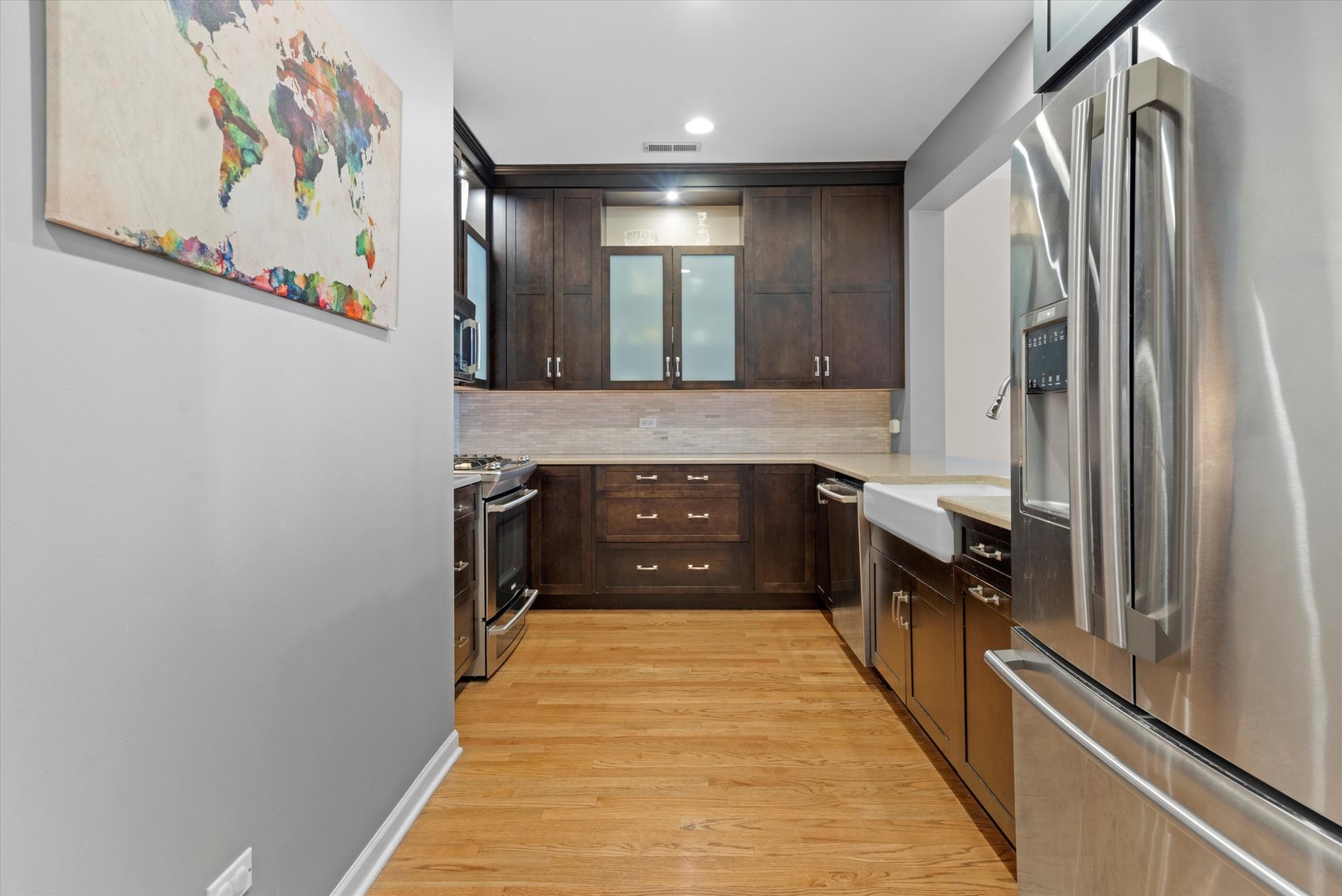 436 W Belmont Avenue Unit: 203