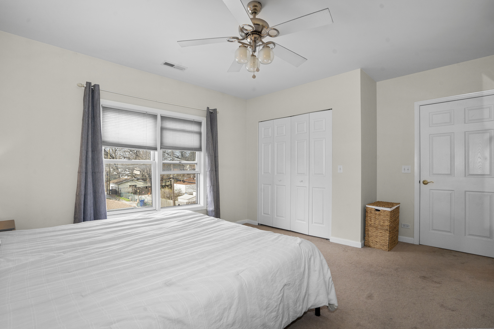 9440 S 51st Avenue Unit: 211