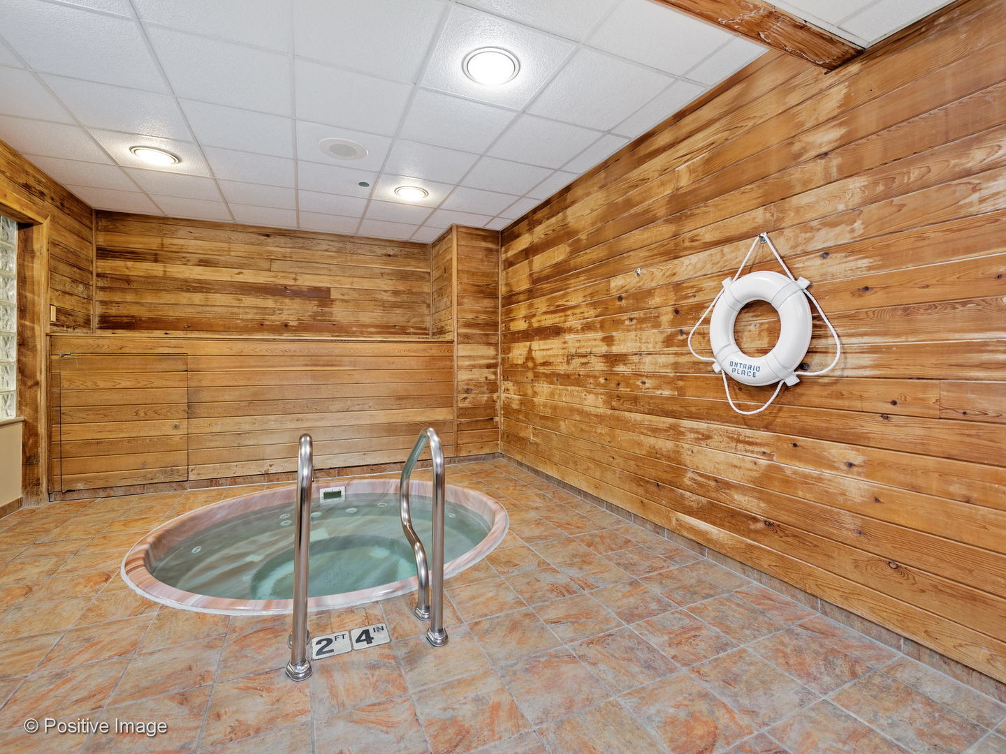 10 E Ontario Street Unit: 1810