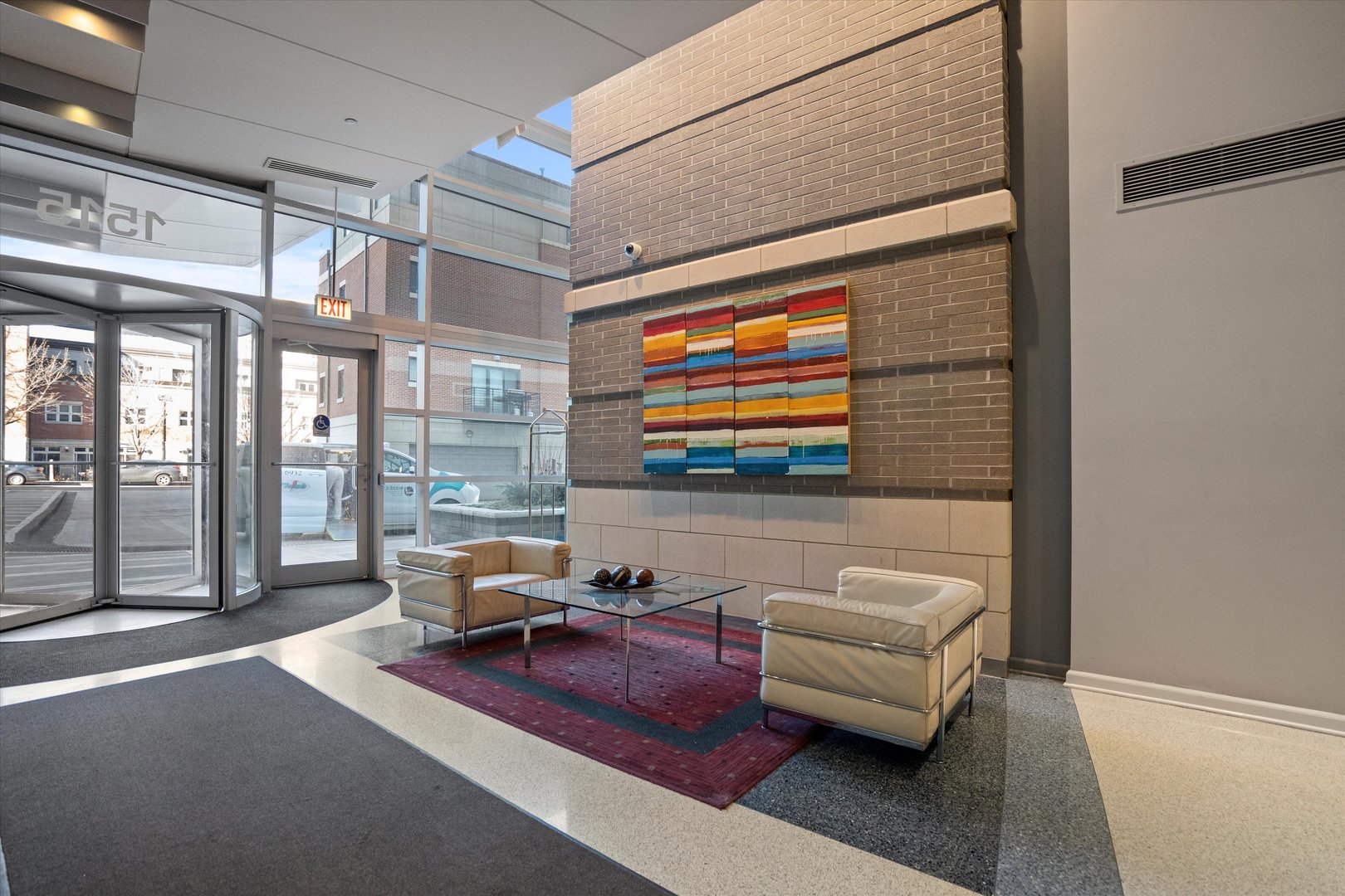 1515 S Prairie Avenue Unit: 512