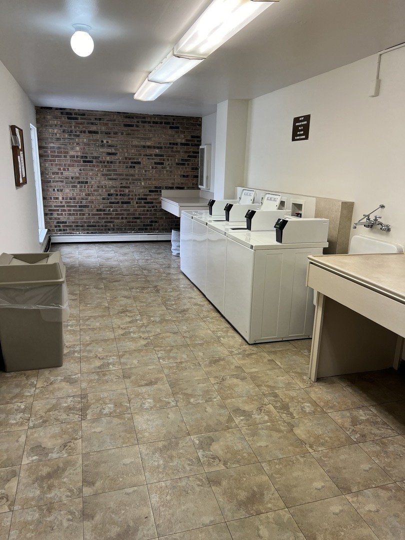 1926 Prairie Square Unit: 210B