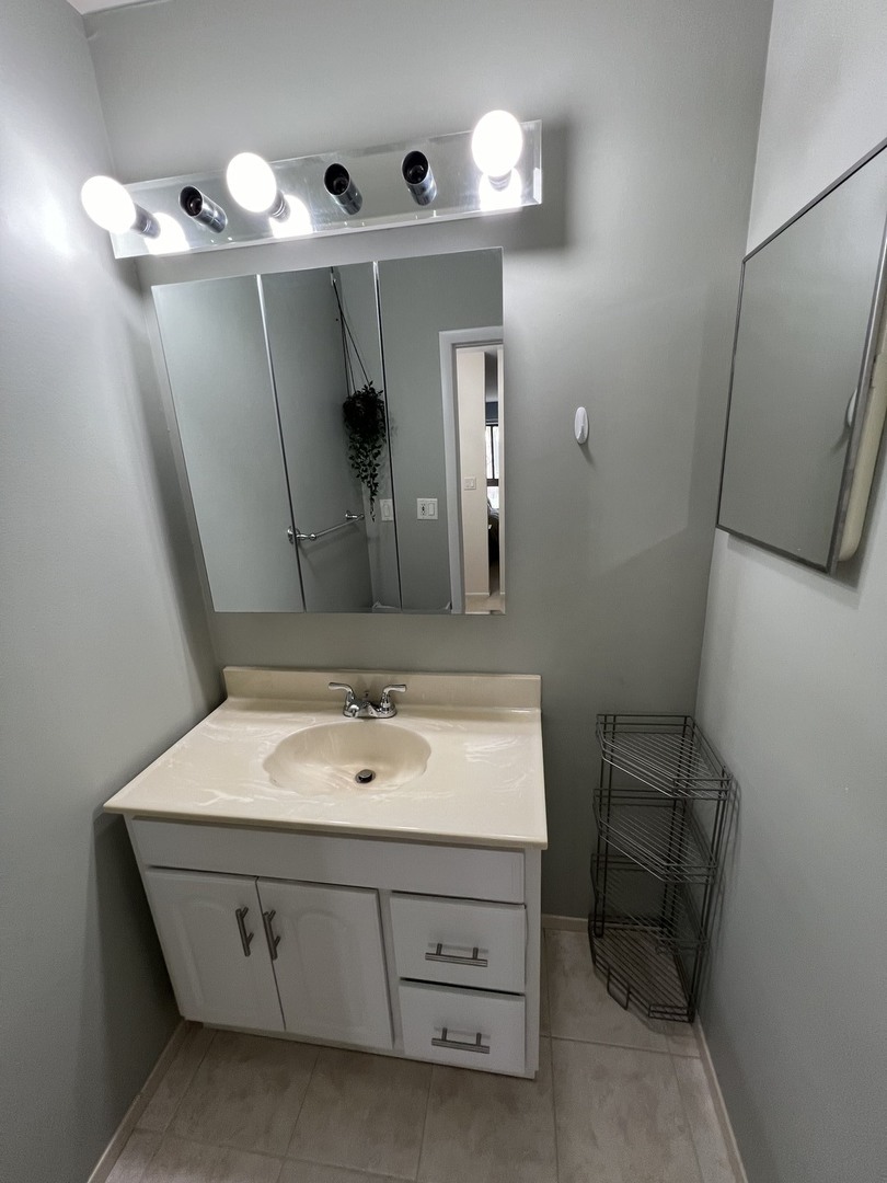 1926 Prairie Square Unit: 210B