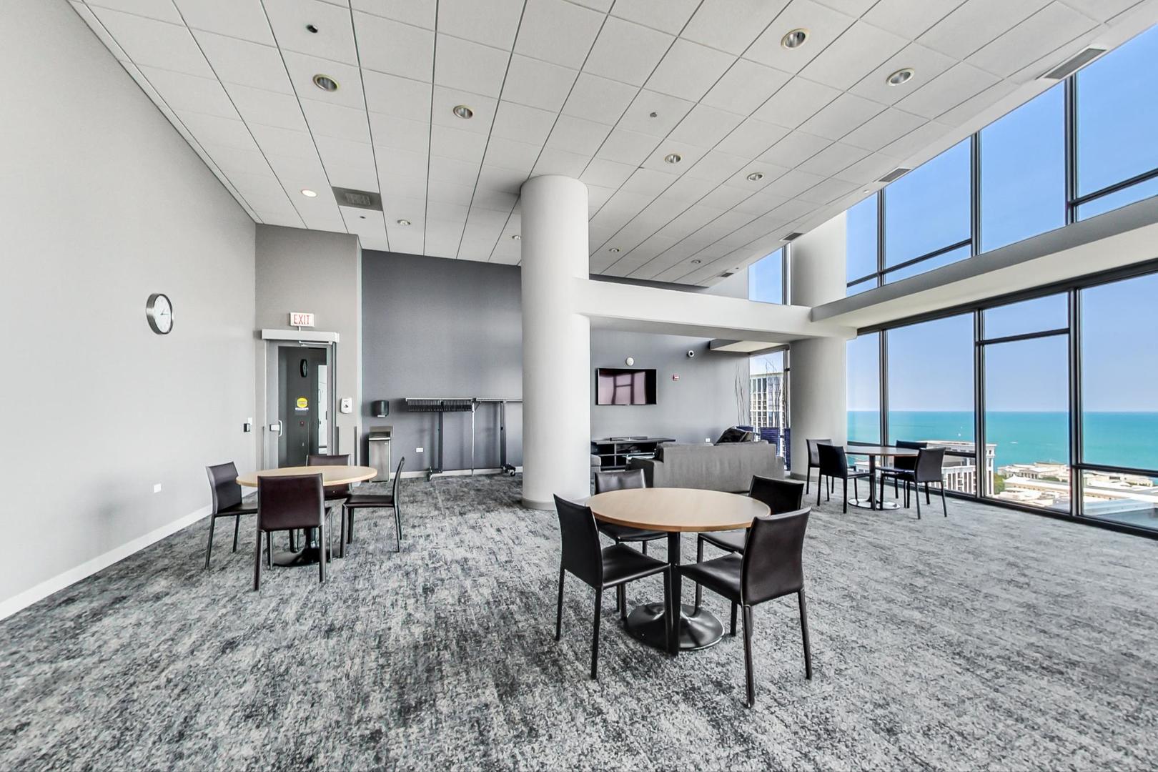 100 E 14th Street Unit: 1601