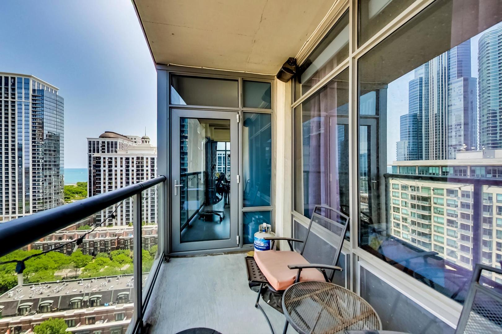 100 E 14th Street Unit: 1601
