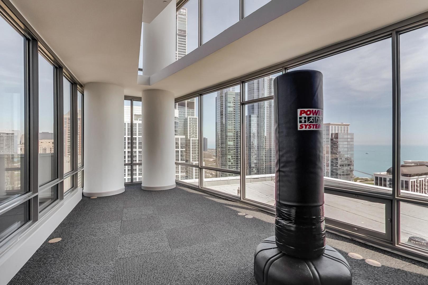 100 E 14th Street Unit: 1601