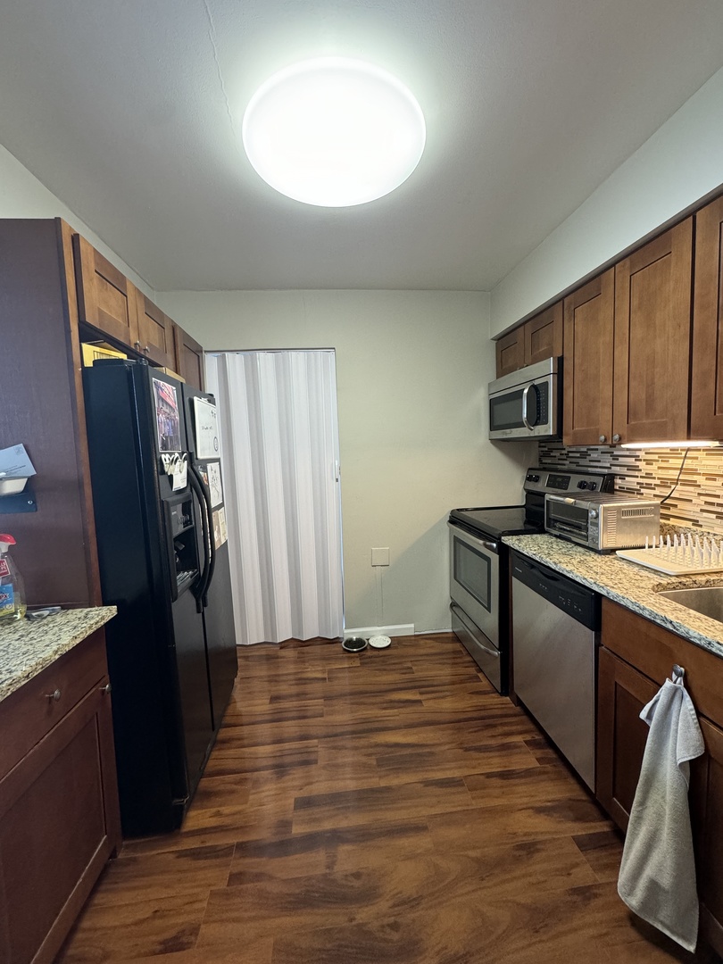 1255 N Sandburg Terrace Unit: 2510