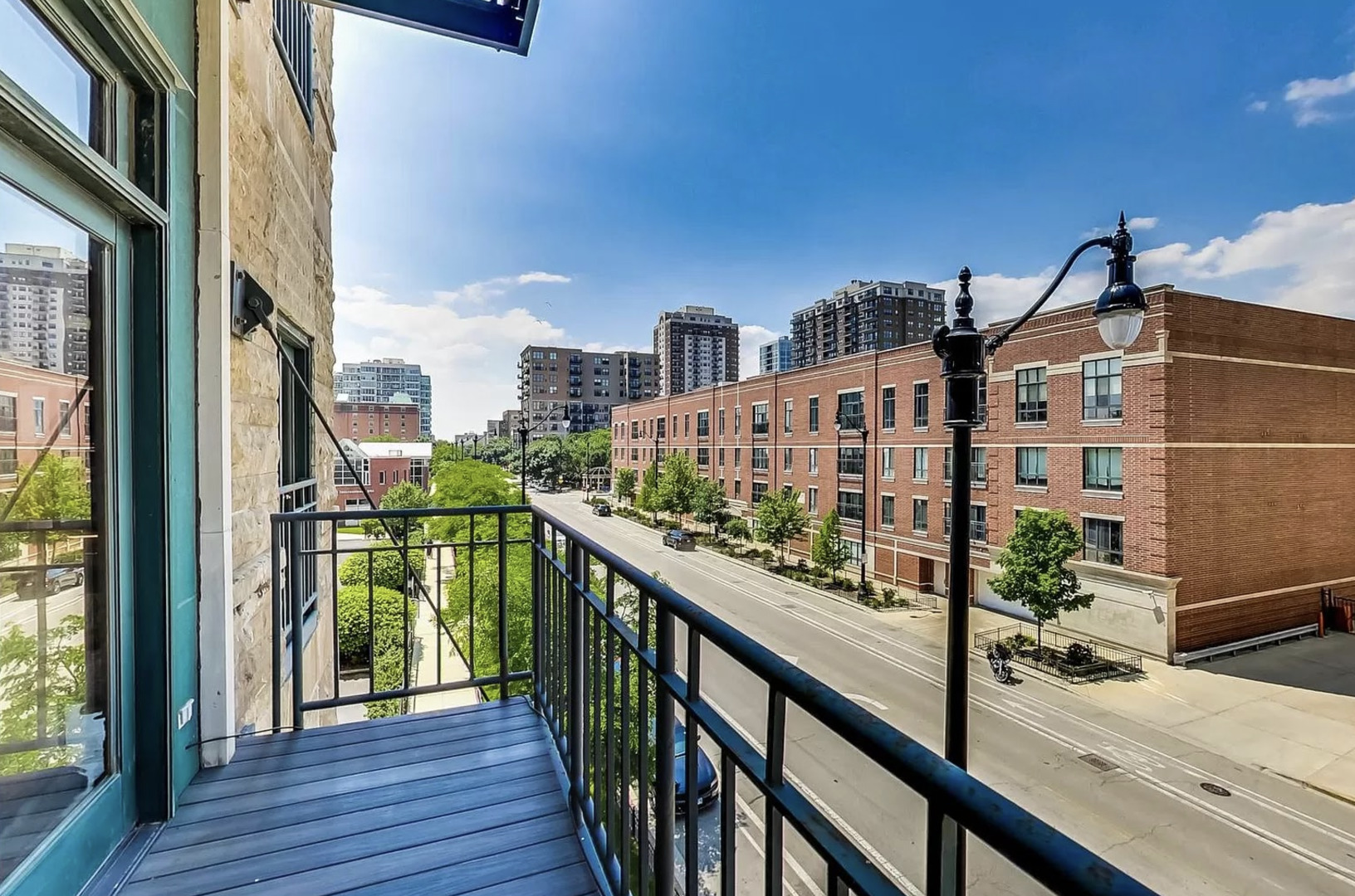 1421 S Wabash Avenue Unit: 3W