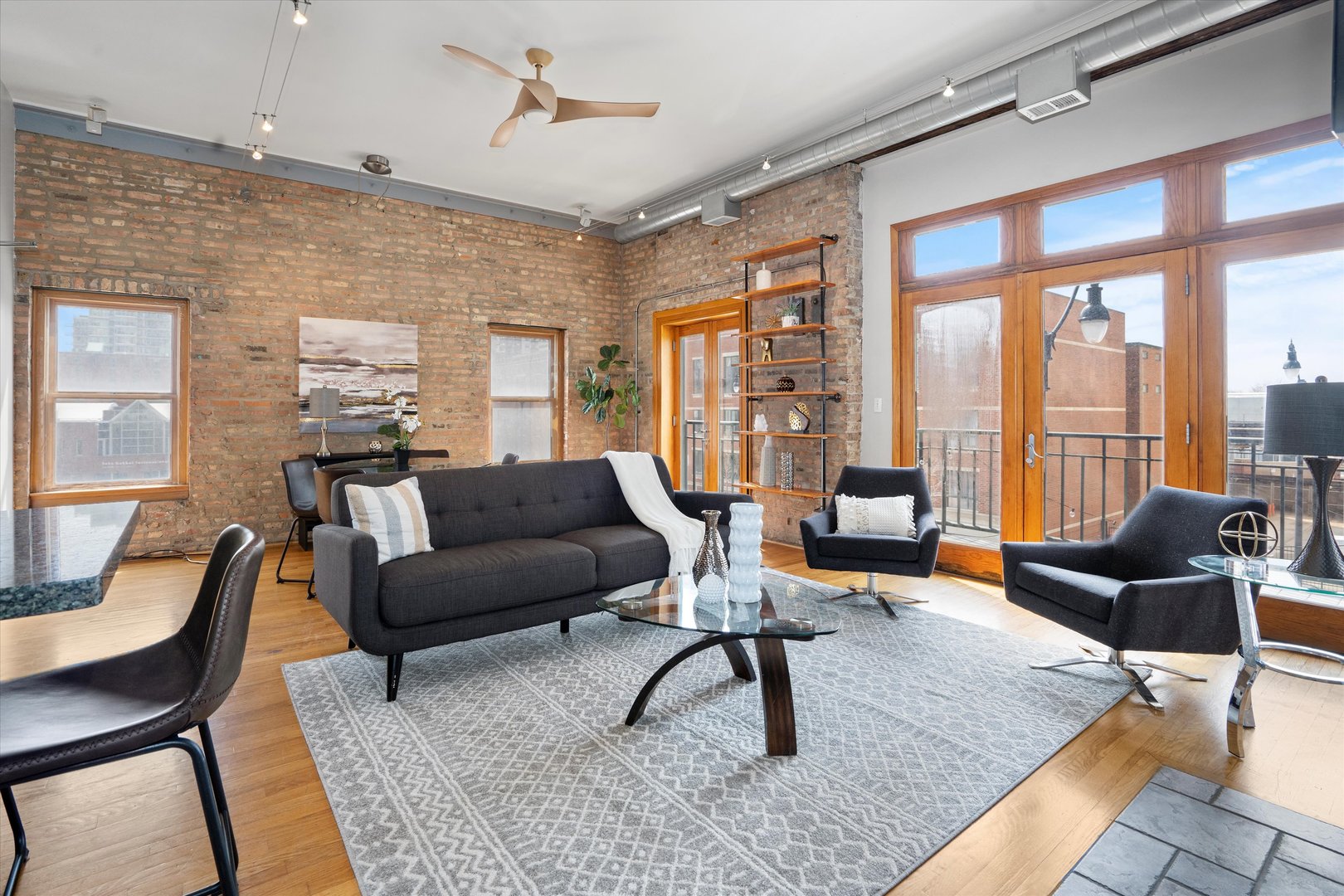 1421 S Wabash Avenue Unit: 3W