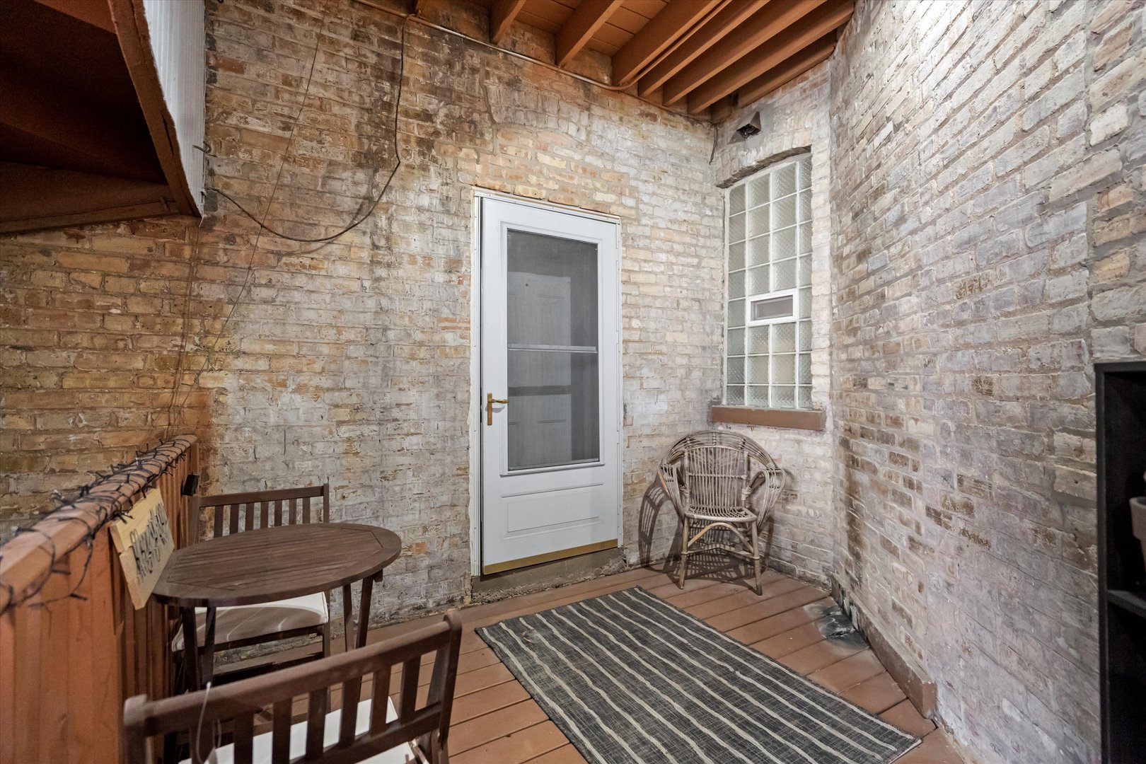 5810 N Wayne Avenue Unit: 1A