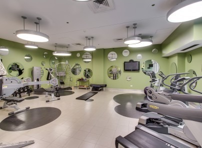 123 S Green Street Unit: 605B