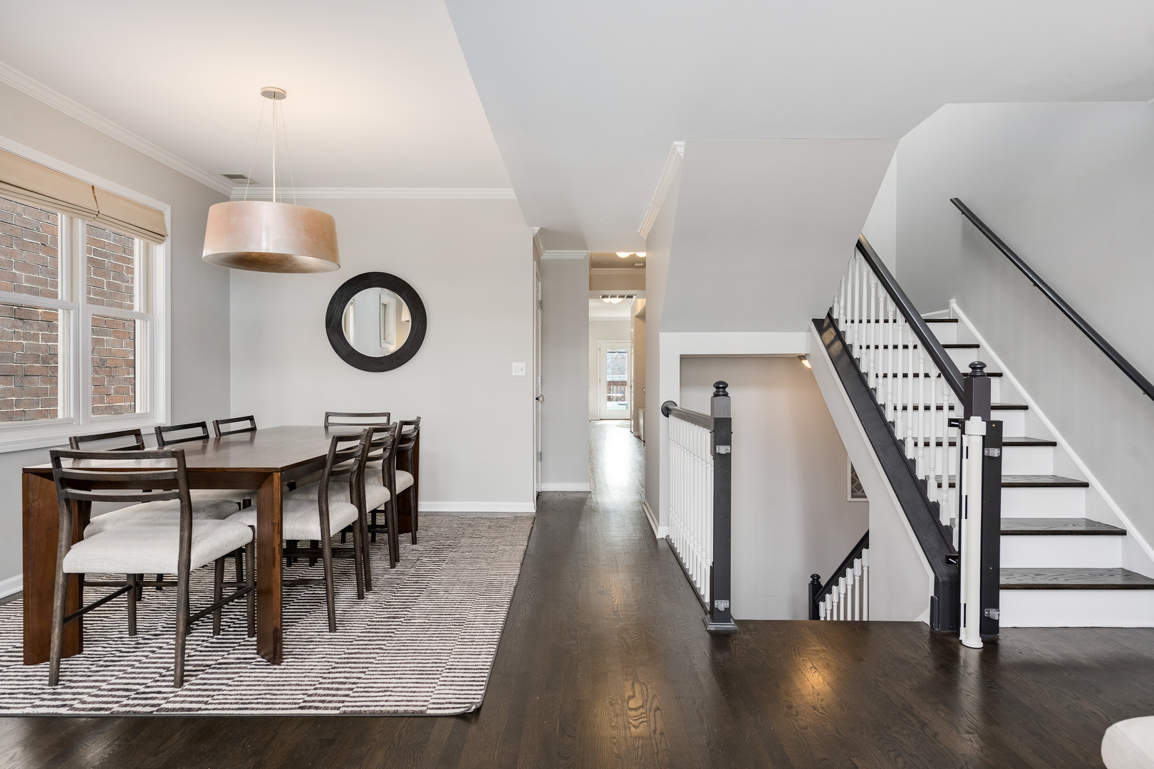 841 W Buckingham Place Unit: 3