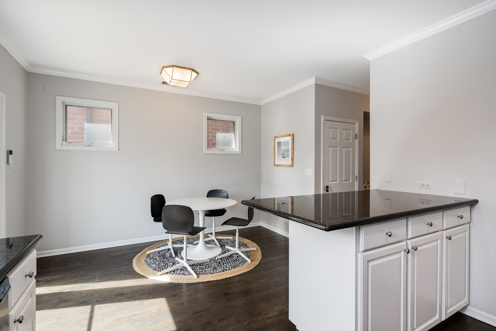 841 W Buckingham Place Unit: 3