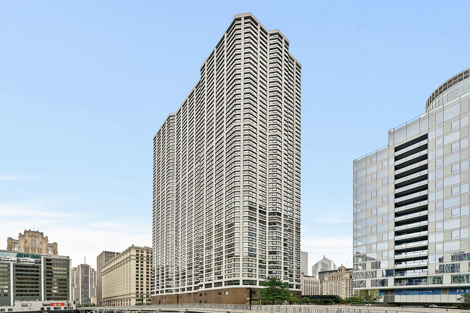405 N Wabash Avenue Unit: 1805