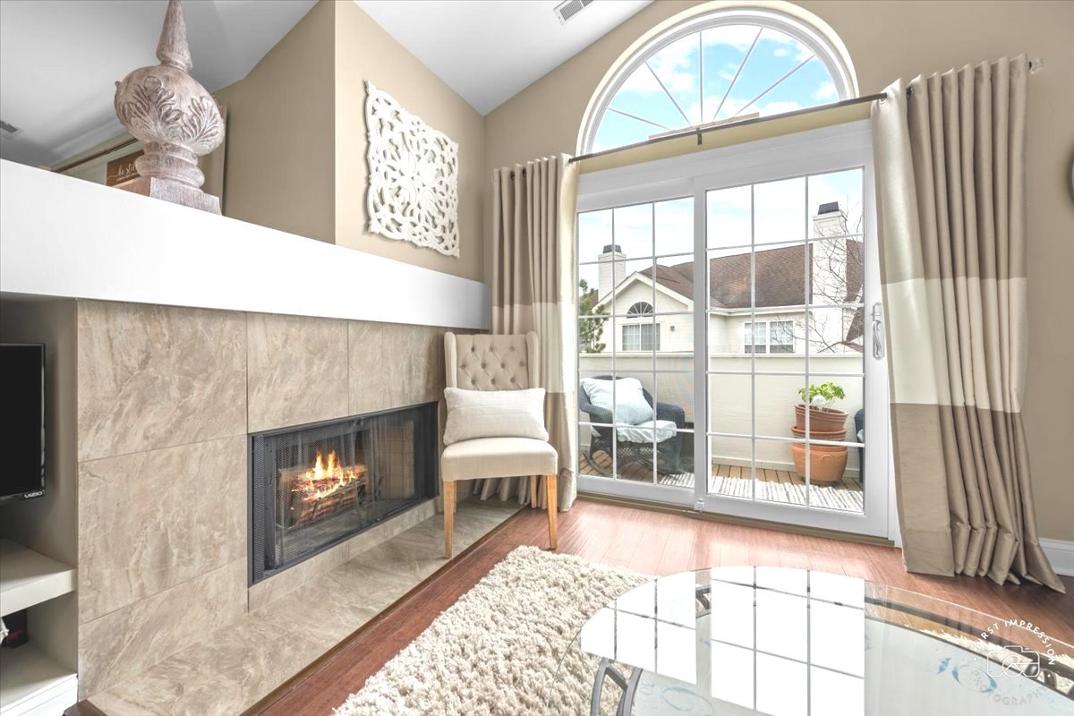 1322 Clybourne Street Unit: 1322