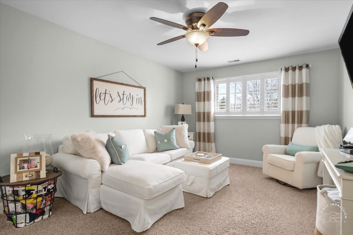 1322 Clybourne Street Unit: 1322