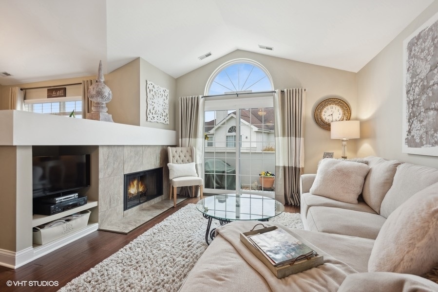 1322 Clybourne Street Unit: 1322